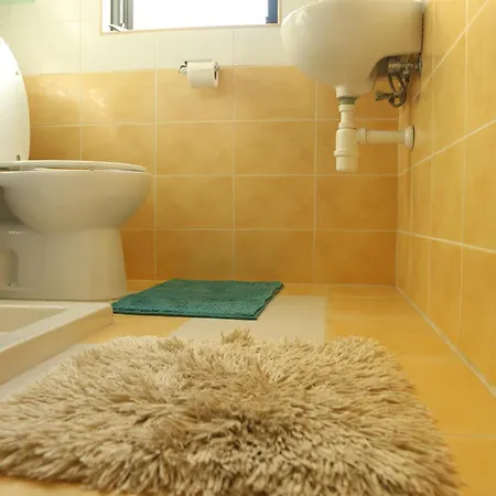 Adinkra Suits Apartament *