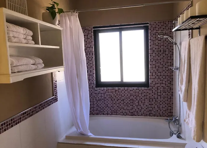 Adinkra Suits アパート *