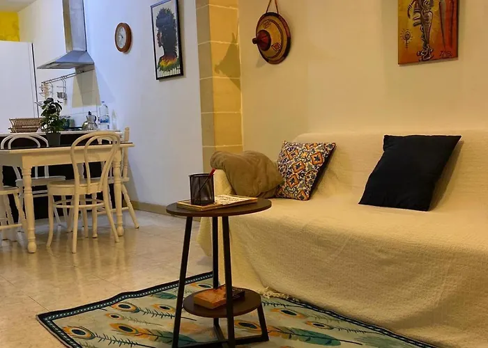 Adinkra Suits Balzan